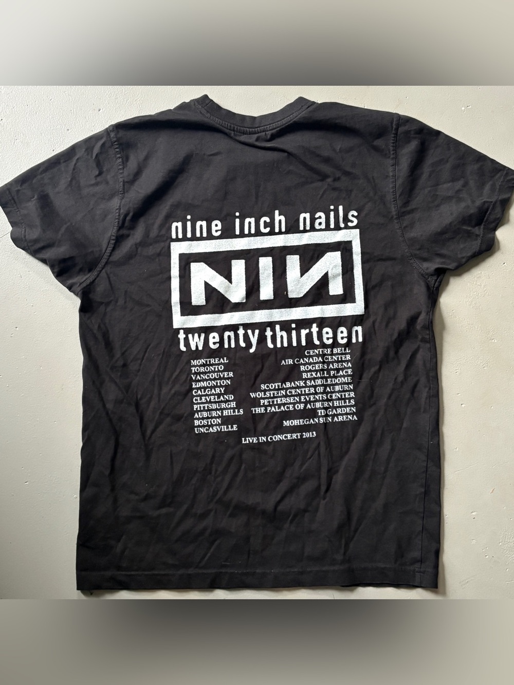 Nine Inch Nails Twenty Thirteen 2013 Tour Concert Band NIN Shirt Sz Large Black - Picture 2 of 11